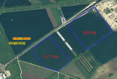 Terenuri de vânzare – ieșirea din Remetea Mare spre Autostradă