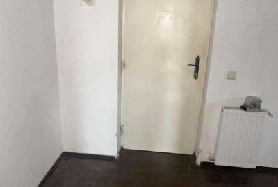 PIPERA, Garsoniera in suprafata de 35 mp - etaj 1, Str. Drumul Bisericii - 9