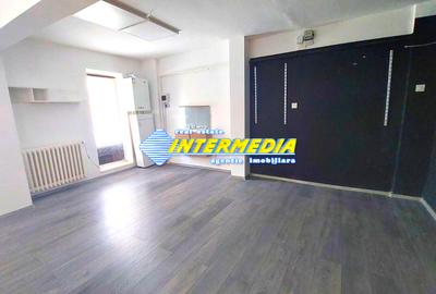 Spațiu comercial, de 51.00 mp, în Cetate