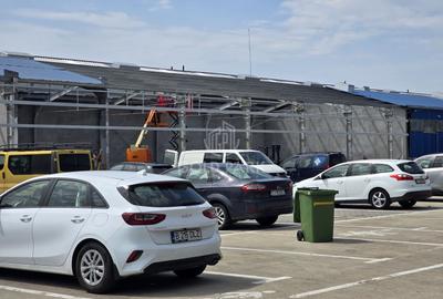 Spatiu Comercial in Centru Comercial - Zona Traian Vuia - Parcare - 18
