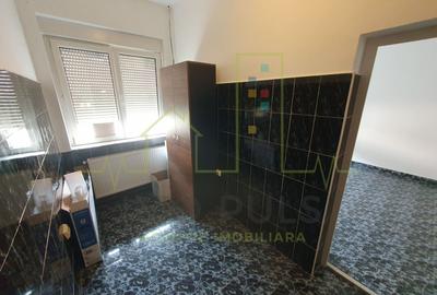Casa individuala. 2 fronturi de pe 2 strazi (fata-spate) - 10