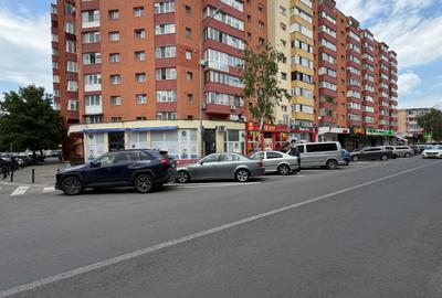 Spatiu comercial pe Str. Zorilor,locatie cu vad,vitrina mare,locuri de parcare - 5