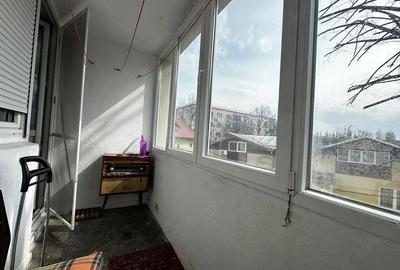Apartament 3 camere, Bld. Brancoveanu. Decomandat. - 3