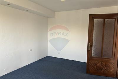 Casă / Vilă cu 2 camere de vânzare - 10