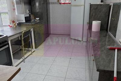 Vila de vanzare cu 6 camere si teren de 5116 mp in Cornu, Prahova - 23