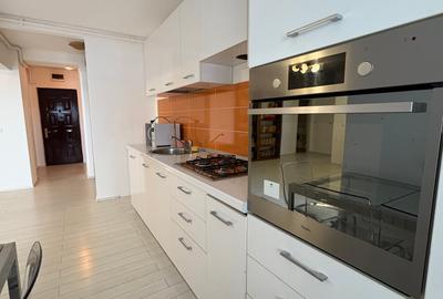 Apartament cu 3 camere în Theodor Pallady