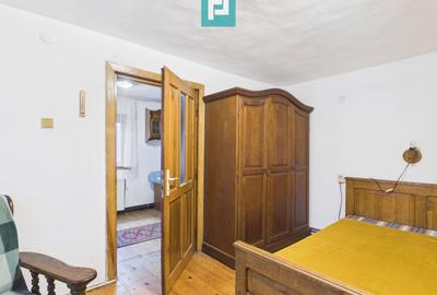 Vilă stil montan, 270 mp, teren 3000 mp - 12