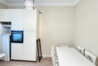 Unirii / Vila Exclusivistă Birouri - Notariat / 8 Birouri si Parcare 5 Locuri - 12