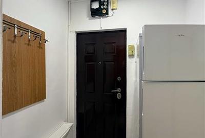 Apartament 2 camere, etaj 2, centrala proprie, zona Florilor - 4