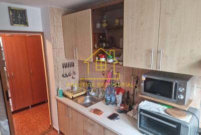 Apart.3 camere Ozana-1 Decembrie-Titan-Pallady-Metrou - 8