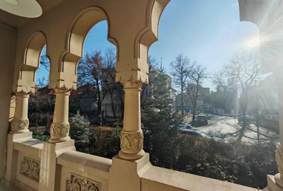 Parter de vila –Aviatorilor | 160 mp | 7 camere | 3 intrări  | Curte - 1