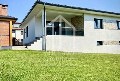 Casa individuala superba in Selimbar- 4 camere, 2 bai, garaj, terasa - 8