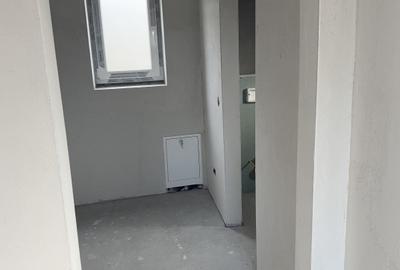 Case individuale , Stolna, in curte privata - 13