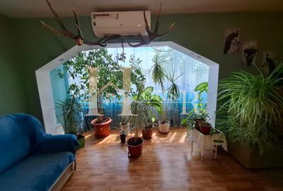 Langa Scoala 30. Bloc anvelopat. Bucatarie Spatioasa. - 2