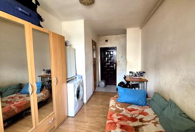 Garsoniera 17 mp, etaj intermediar, Bvd. Muncii - 1