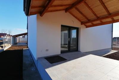 Casa individuala -Domnesti-Teghes-  315mp teren- 2 locuri parcare- STB -129900E- - 2