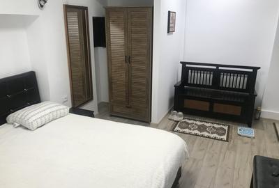 Apartament 3 camere renovat Str. REPUBLICII - 8