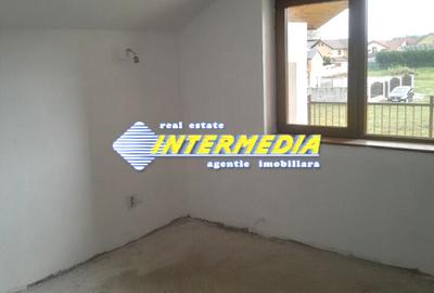 Casă nouă de vînzare P+1 cu 500 mp. Teren Finisata la cheie - 4