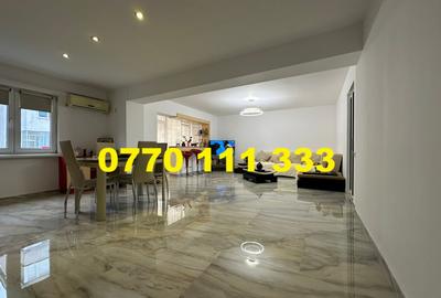 Apartament cu 3 camere decomandat, mobilat în Buzaului