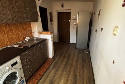 Apartament cu 2 camere nedecomandat, mobilat în Crihala