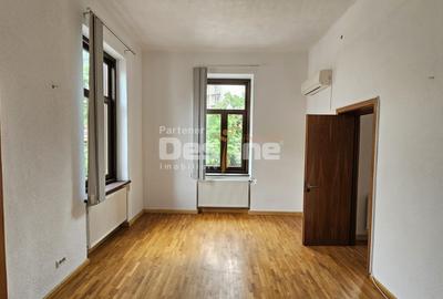 Spațiu de birouri într-o vilă istorică | 160 mp | Piața Romană - 6