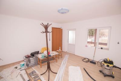 Casa de vanzare in Poiana Tapului – vedere la munte, renovata - 8