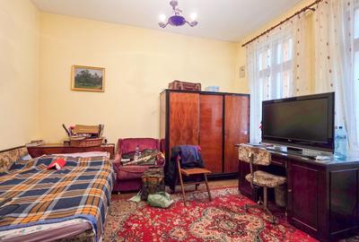 Apartament 3 Camere în Casă | Bd. Dacia 127 | Garaj + Curte - 5