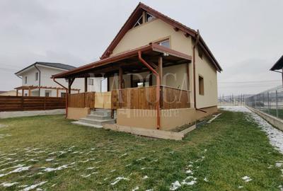 Casa 5 camere de vanzare in Apahida - 1
