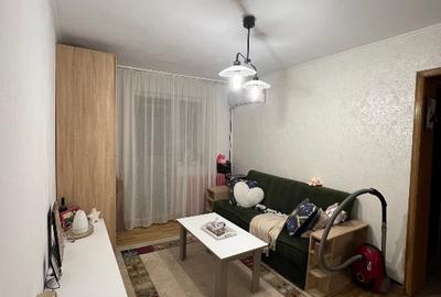 Apartament cu 2 camere semidecomandat în Militari