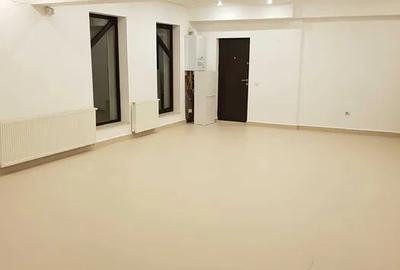 Spatiu Comercial 75 mp Sacele zona Penny - 2