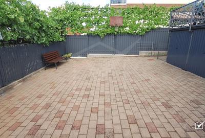 Inchiriere apartament de lux in casa, Gruia, curte, finsaje premium - 14