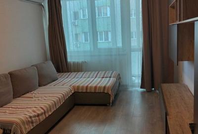 Apartament cu 2 camere semidecomandat, mobilat în Iancului