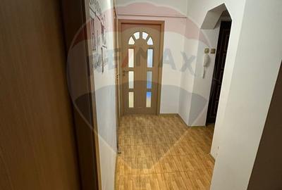 Apartament cu 2 camere de vânzare în zona Lapus Arges - 5