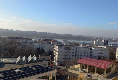 Faleza Nord, bloc 2015 vedere catre mare si lac - 13