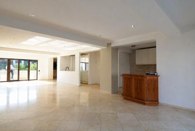APARTAMENT 4 CAMERE - SISESTI - 10