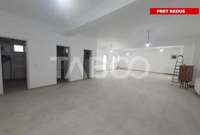 Spatiu comercial la prima inchiriere 105 mp 3 cai de acces DN + curte - 1