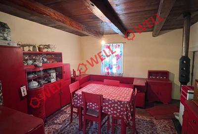 De vânzare în Covasna, pe strada Timar, o proprietate compusă din două case! - 12