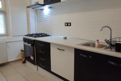 Apartament cu 2 camere decomandat, mobilat în Aviației