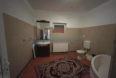Casa de vanzare in Oradea, singur in curte zona strazii R. Ciorogariu - 13