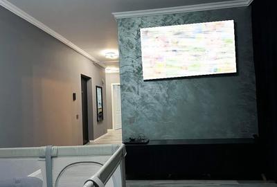 Apartament cu 3 camere de vânzare în Floresti - 2