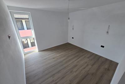 Apartament superb pe 2 niveluri. Bucatarie inchisa. 2 Locuri de Parcare. - 6