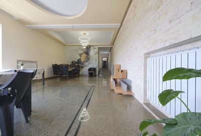 Vila spectaculoasa cu Piscina Incalzita | Malul Lacului Corbeanca | Teren 1000mp - 18