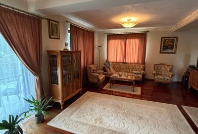 OPORTUNITATE! Casa cu 6 camere,300MP,Teren 1100mp,Finisaje LUX - 8