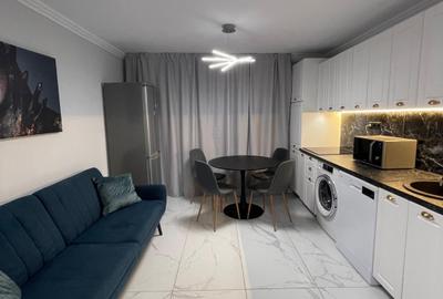 Apartament cu 2 camere semidecomandat, mobilat în Zorilor