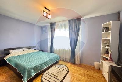 Casă / Vilă cu 5 camere de vânzare - 8