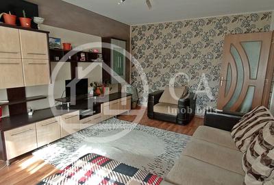 Apartament cu 3 camere de vanzare in zona Rogerius, Oradea