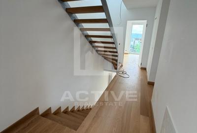 Casa/Vila || Voronet - 8