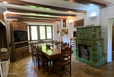 Bran - Casa pe strada Valea Portii, 223 mp, 4 dormitoare, teren 320 mp - 18