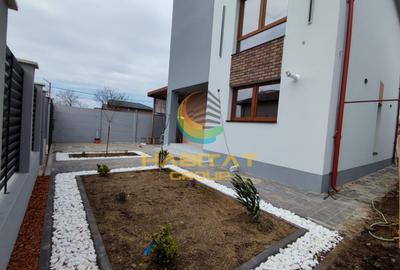 Casă individuală cu 4 camere în Berceni