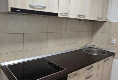 VITAN MALL, decomandata, spatioasa, 40mp-380 euro - 3